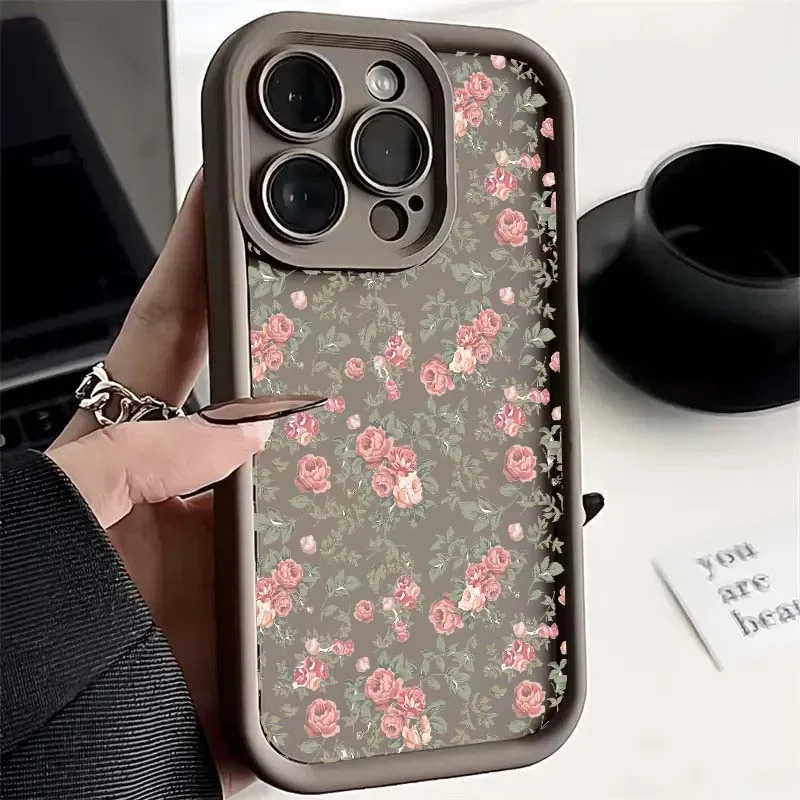 Floral Daisy Rose Phone Case - Elegant Small Flower Design Cover