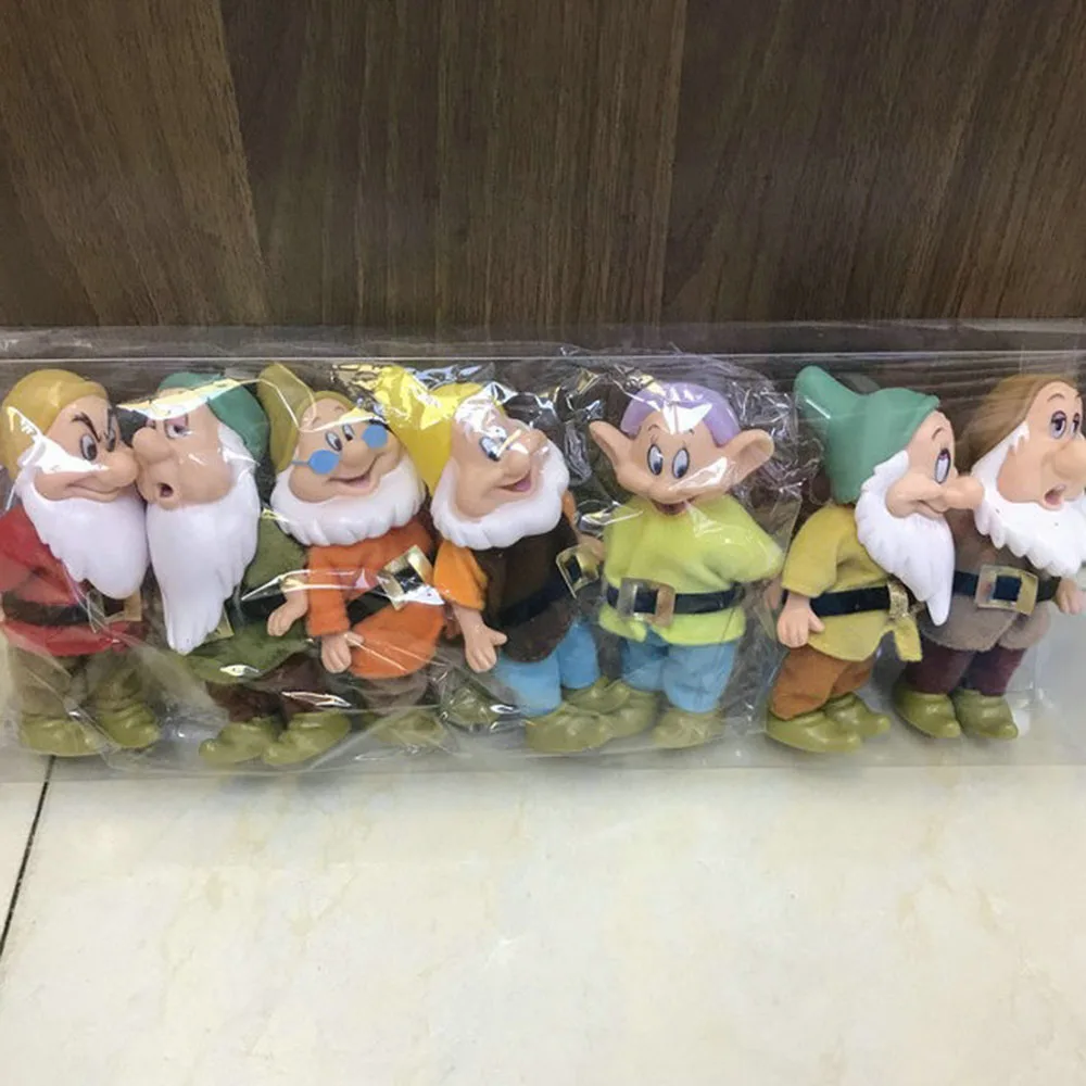 

Disney Toys 7Pcs/Set 12cm Snow White Princess And The Seven Dwarfs Action Figure PVC Model For Children Collection Hobby Toys