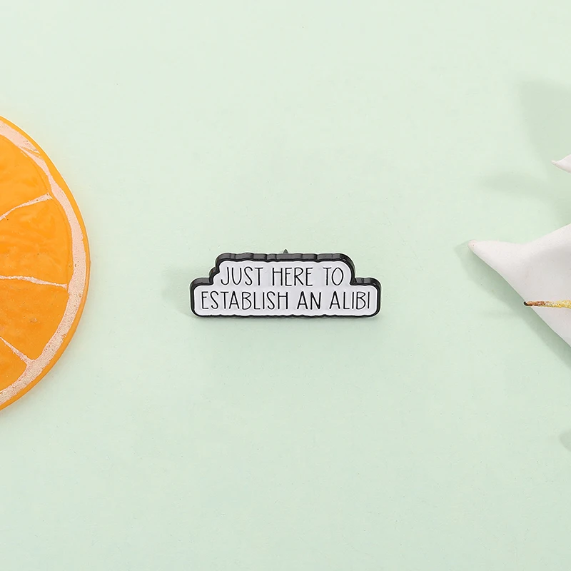 Lustige Zitate Buchstaben Emaille Pins WARUM SO SERIOUS Broschen Revers Abzeichen Kleidung Punk Schmuck Geschenk für Kinder Freunde – Detail 5