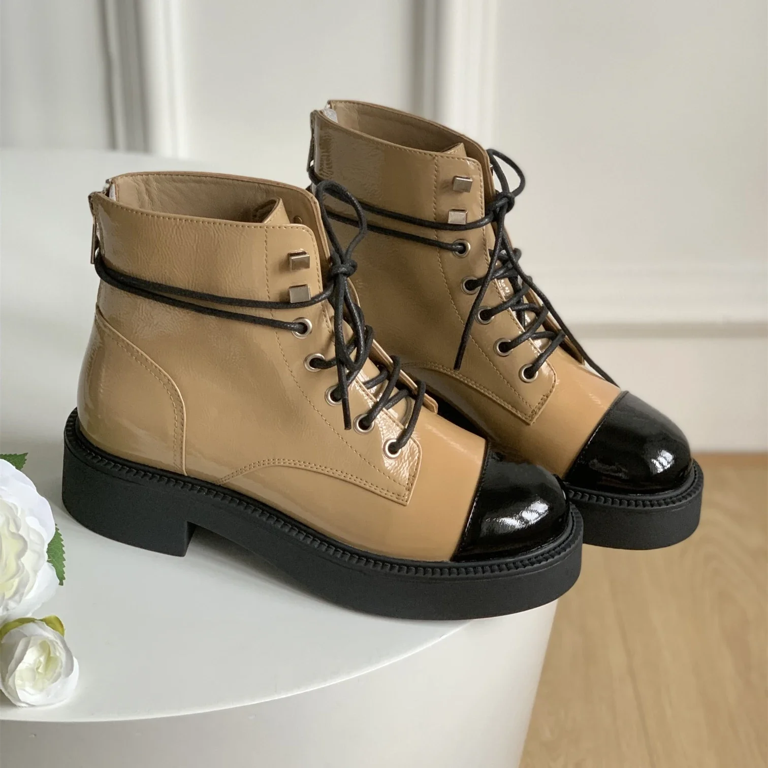 

New Shoes For Women Genuine Leather Boots Med Heels Ankle Boots Flat Platform Metal Decoration Designer Shoes Zapatillas Mujer