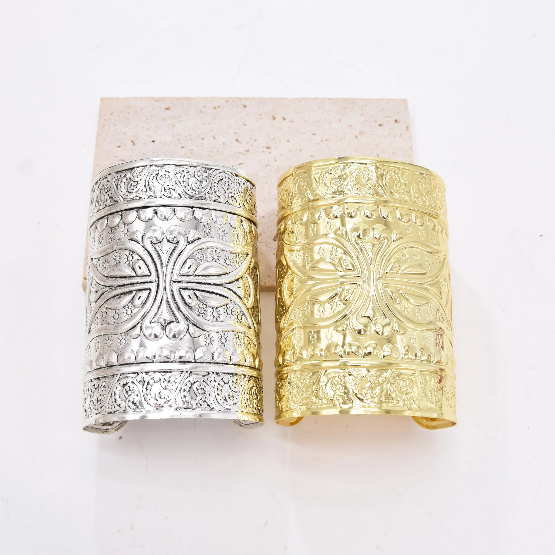 Gold/Silver Plated Alloy Carved Wide Cuff Bracelet Adjust Women's Open Cuff Bangle Fashion Gothic Ethnic Punk Style Bracelet