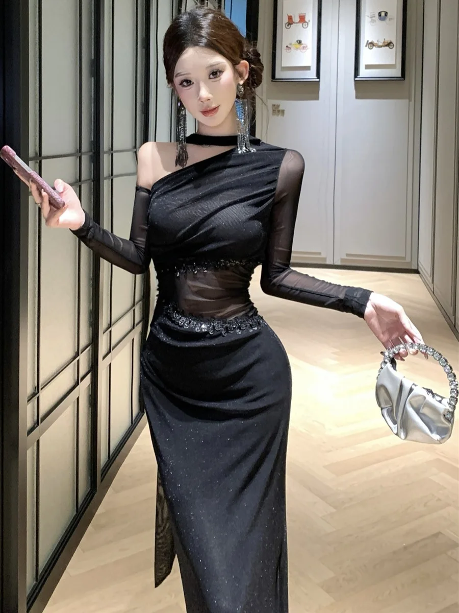 우아한 블랙 메쉬 스플라이스 비대칭 숄더 드레스, 중요한 행사, 볼 가운 스타일 파티 드레스, 여성스러운 스타일