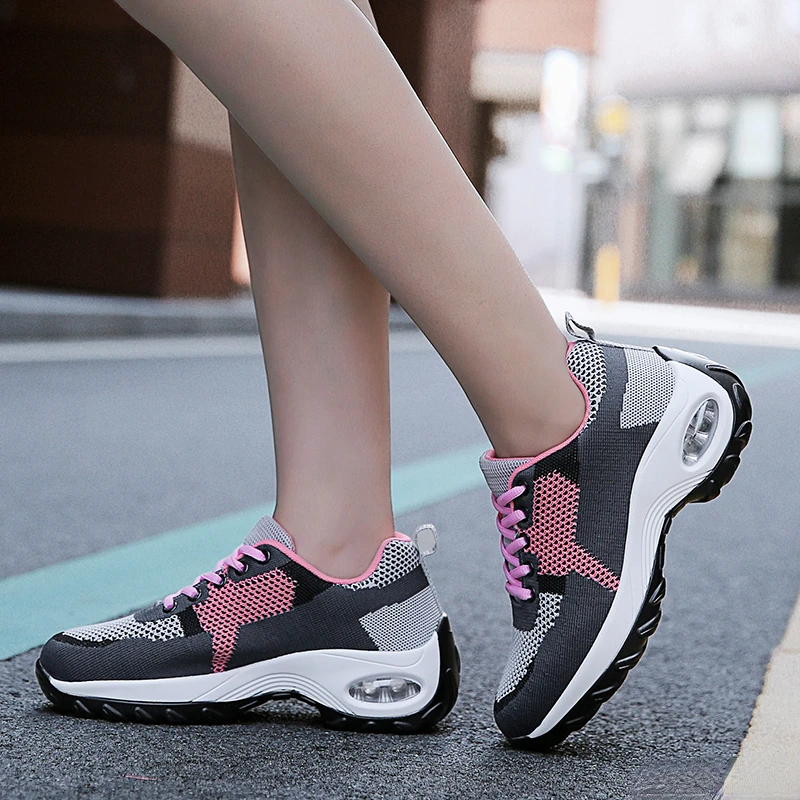 

2023 Summer Mesh Breathable Casual Shoes Women Thick Sole Cushioned Sports Shoes Anti Slip Running Walking Shoes Women's Shoes