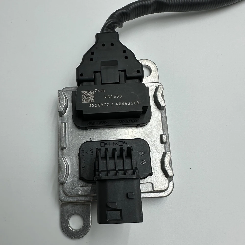 High Quality Chips 4326872 5WK96749 for NGK Probe Nitrogen Oxide Nox Sensor 5WK96749B  2872942NX For Cummins Engine CES SNS 12V 4