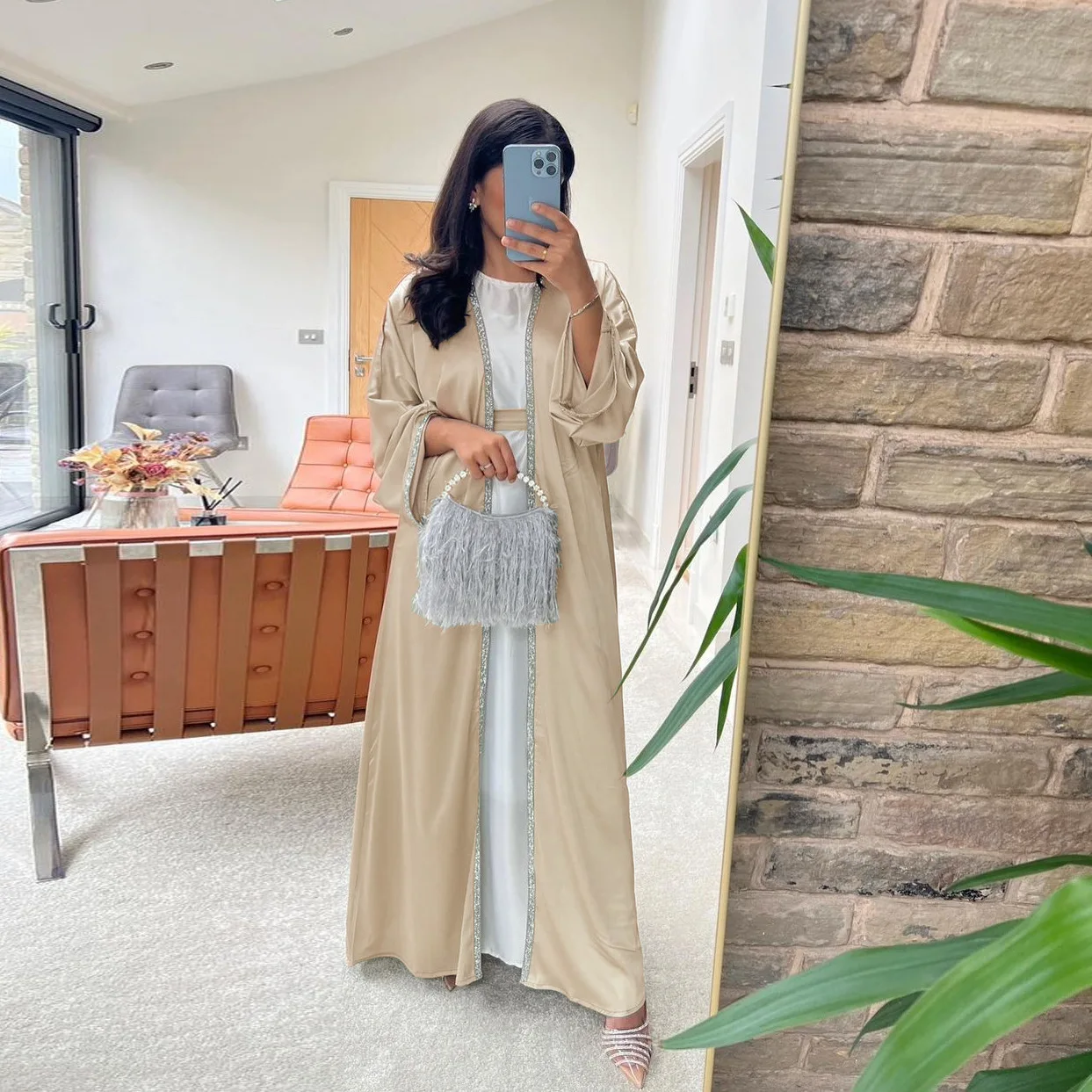 Saudi Arabia Hot Diamond Islamic Long Dress Modern Fashion Satin Soft And Beautiful Waist Wrapped Robe White Laydown Abaya