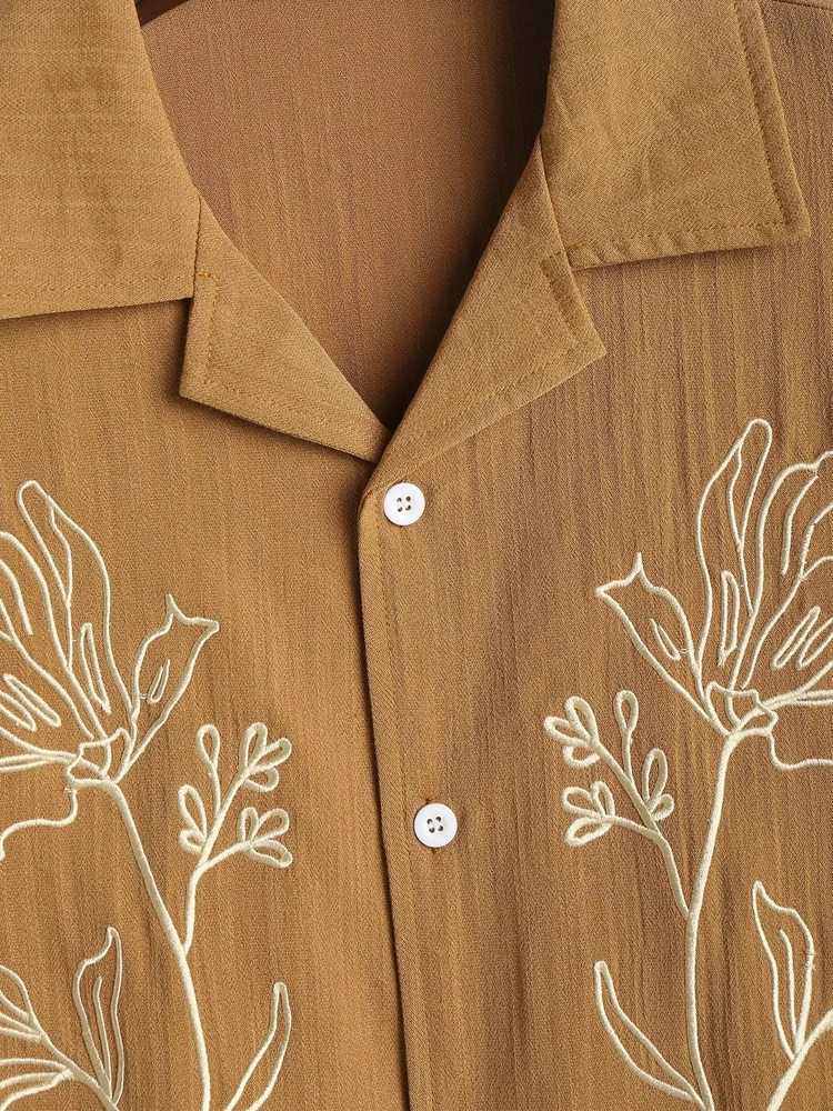 ZAFUL Shirts for Men Flower Plant Abstract Embroidery Turn-down Collar Short Sleeves Shirt Summer Vacation Tops Z5098401