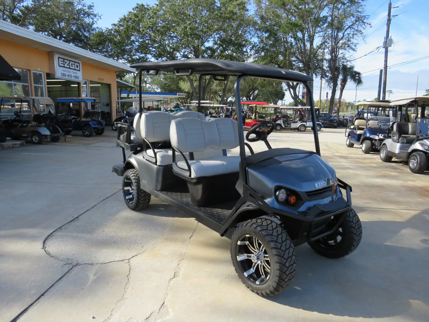 

New 2022 E-Z-Go Golf Carts All Express L6 72-Volt