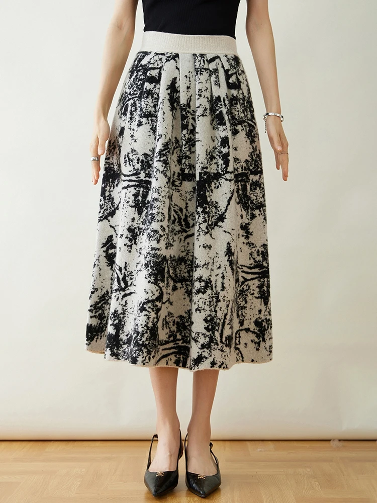 Cashmere skirt color variations
