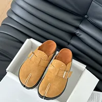 Sabots en daim à bout fendu pour femmes, boucle réglable, talon plat, chaussures décontractées confortables et antidérapantes 1