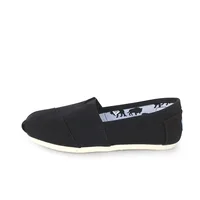 Men and Women Solid Color Shoes Large Size 35-45 Breathable Flat Canvas Flat Shoes Solid Color Soft Leather Linen Shoes 2