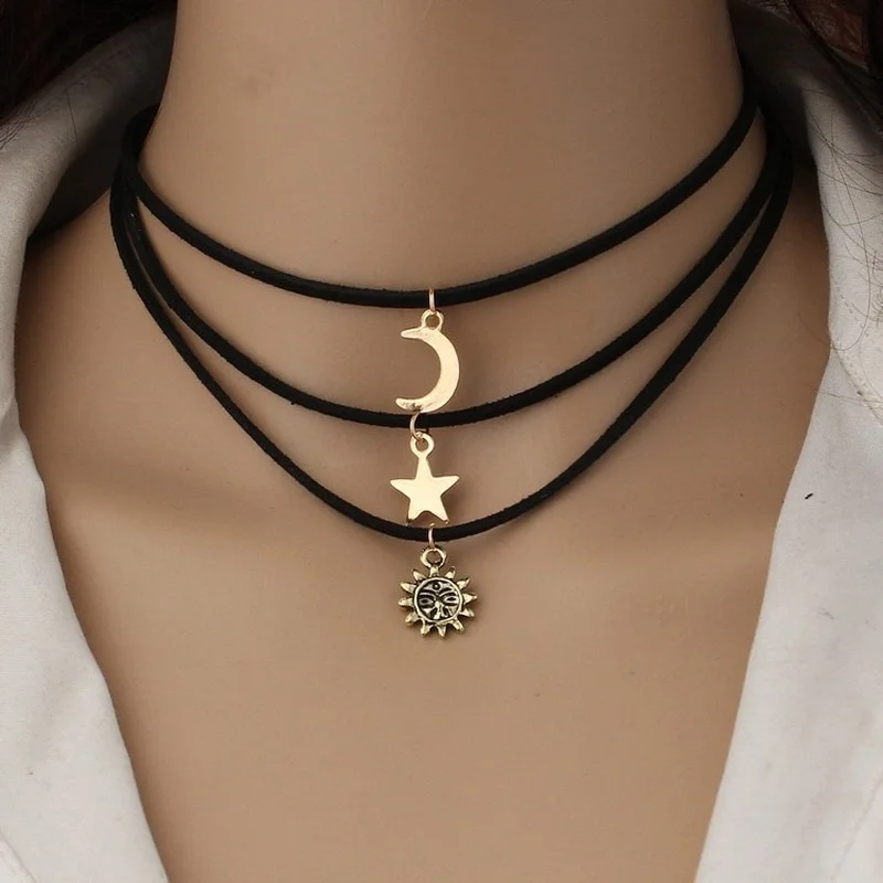 

New Multi-Layer Velvet Band Necklace with Three-Piece Sun Moon and Star All-match Short Sweater Necklace for Women Wholesale