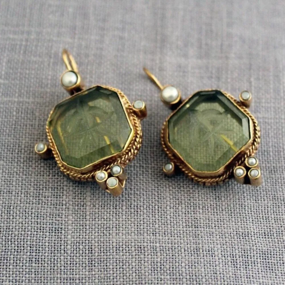Square Shape Dangle Earrings Green Color Elegant Pearl Earrings New Vintage Trend Sweet Green Zircon Earrings for Women
