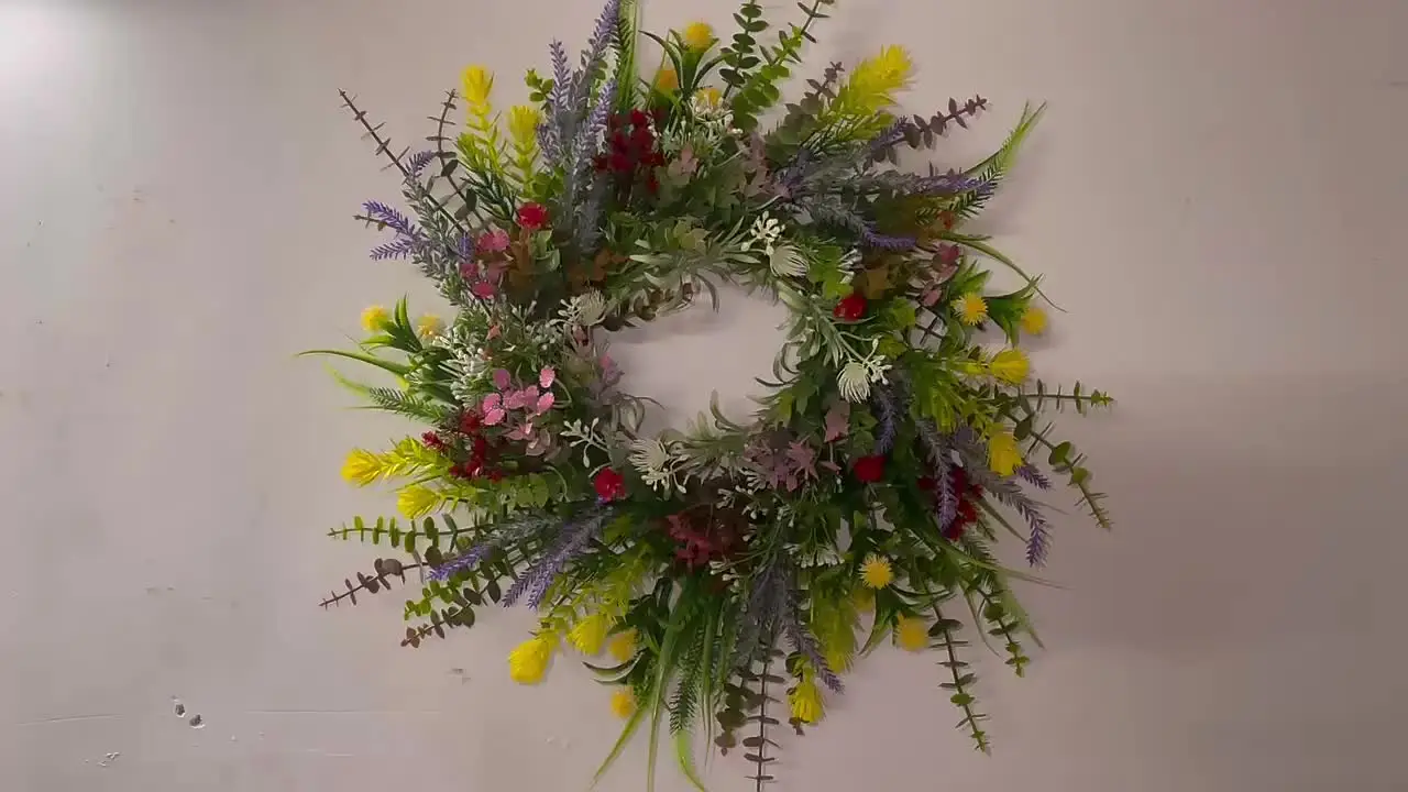 Ghirlanda Primaverile Per Porta Con Margherite, Lavanda E Eucalipto - Diametro 60 Cm - Decorazione Interna/Esterna