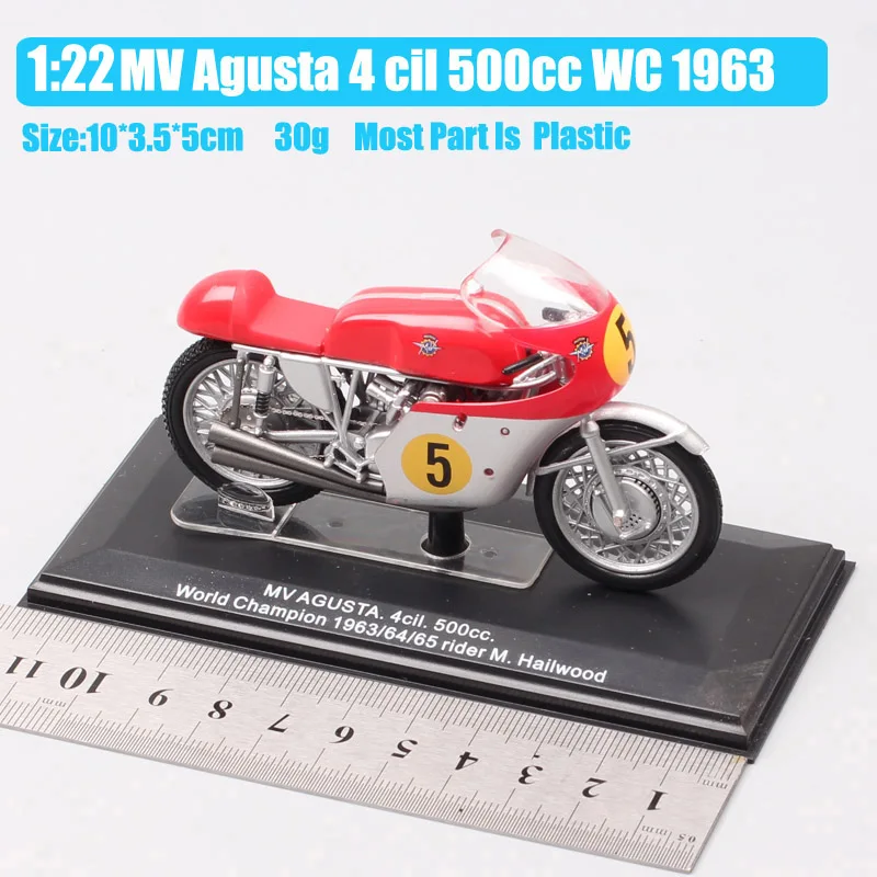 1:22 scale Italeri MV Agusta 500cc World Champion 1963 No.5 Rider