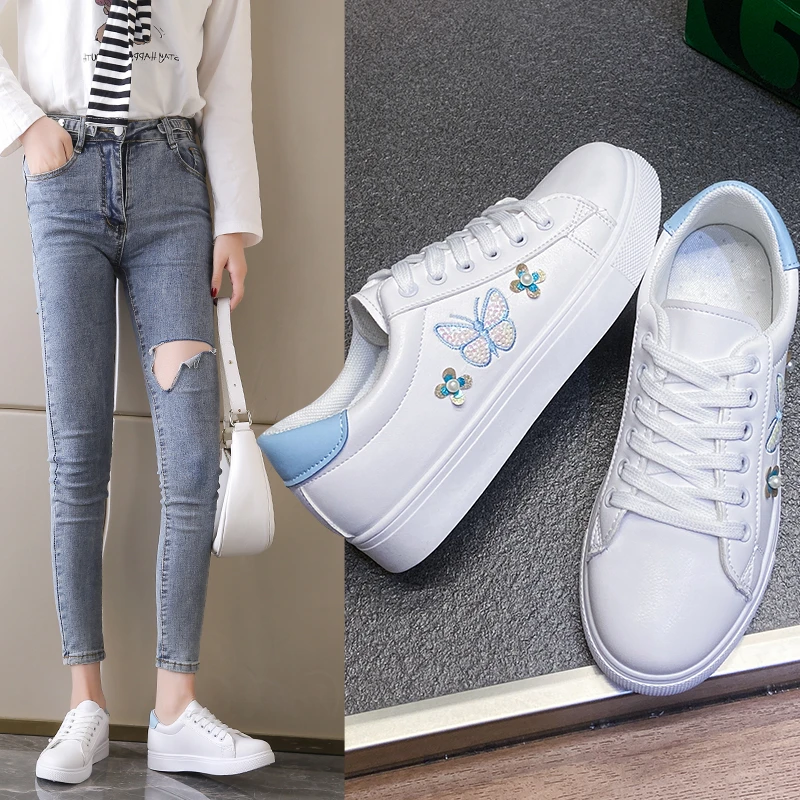 New Spring Breathable Flat Sole Shoes with Leather Lace Up Sports Fashion Casual Little White Shoes