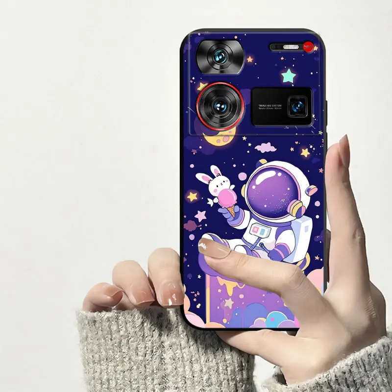 Shockproof Soft Silicone TPU Phone Case with Cat and Dog Design - Back Cover s