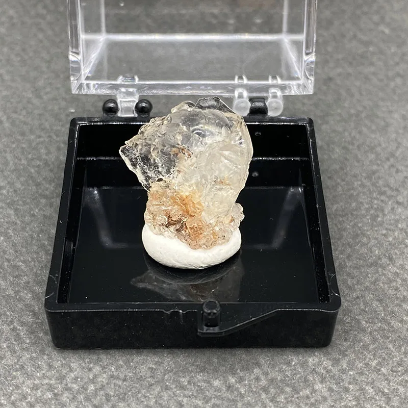 100% natural  hyalite raw stone mineral specimen healing crystal gem collection +Box size：35*35*35 mm