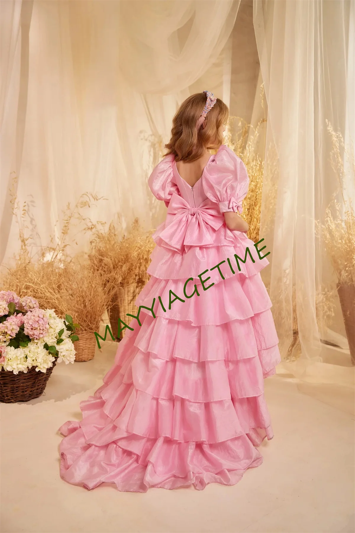 

Pink Flower Girl Dress For Wedding Layered Puffy Satin Short Sleeve Princess Kids First Communion Ball Gown Party Dress