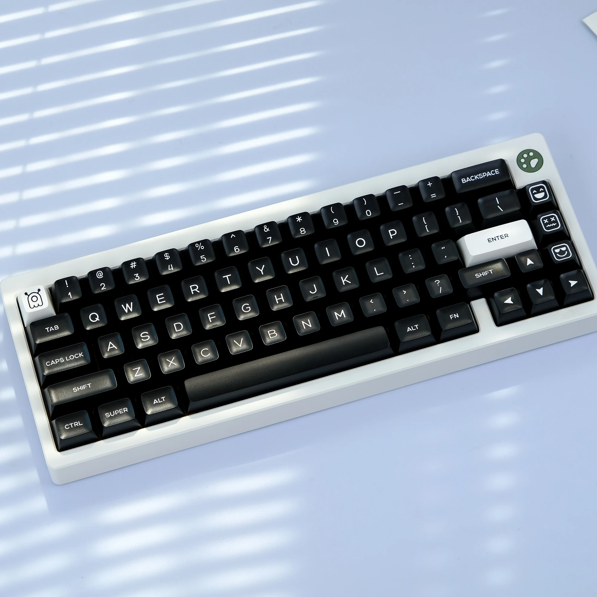 Perfil Clone Teclado Mecânico Gmk Wob Bob Pbt Double Shot Caps de Teclas Leves para Interruptor mx Personalizado Conjunto qx SA