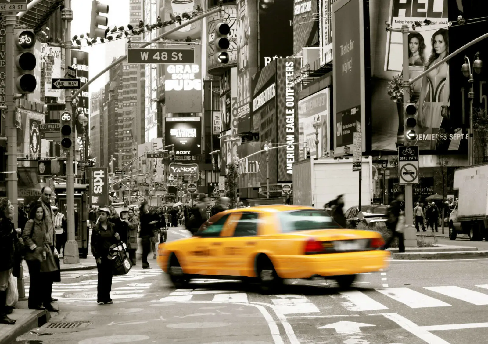 

New York Taxi Scene Art Film Print Silk Poster Home Wall Decor 24x36inch