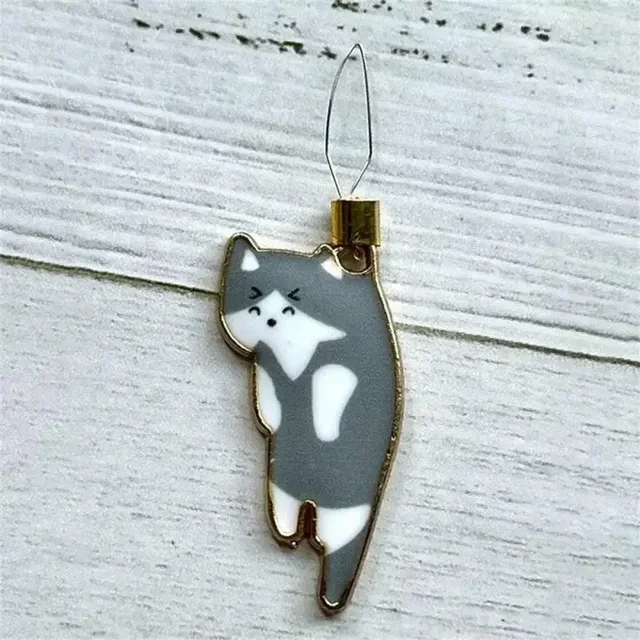 Magnetic Cat Needle Threader Nanny Magnet for Embrodery Cross Stitch Insertion Tool Manual Needle Threader Sewing Tool Accessory 3