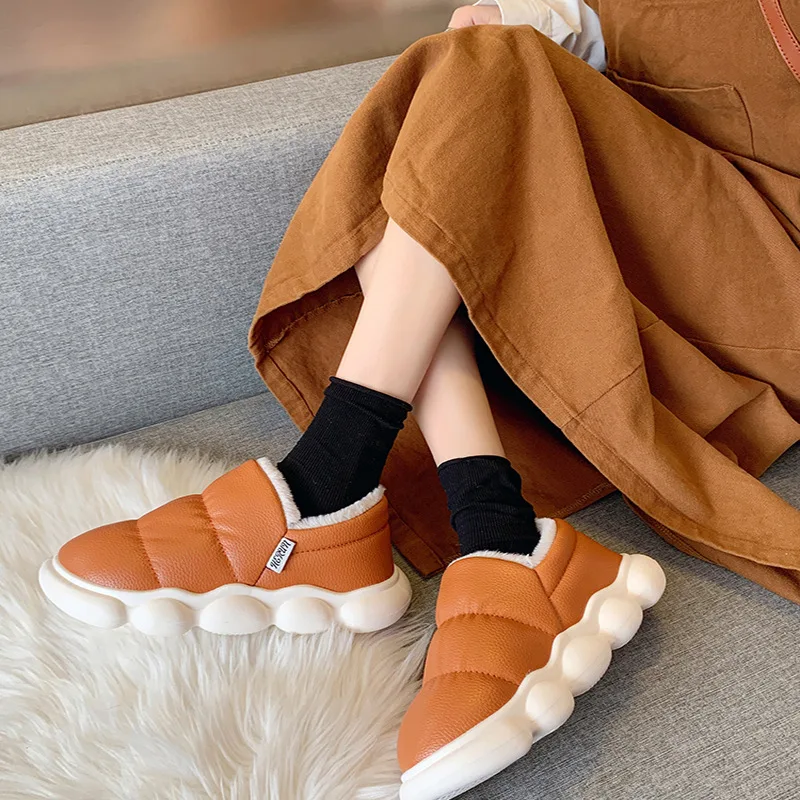 

Зимние водонепроницаемые хлопковые туфли женские домашние удобные нескользящие шлепанцы на толстой подошве износостойкие уличные шлепанцы для пар