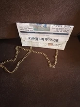 Bolso de hombro con cadena para Mujer, bandolera con personalidad, a la moda, pequeñas bolsas con estilo de periódico cuadrado, venta al por mayor