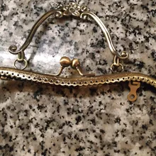 20,5 CM Retro flor repujada Metal dorado beso cubo monedero marco para bolsos manija cierre a la bolsa DIY Accesorios