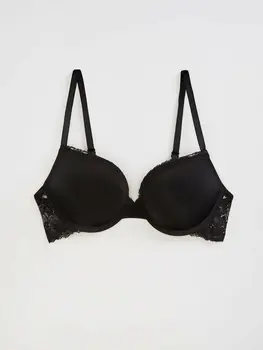 

Lace Detailed T-Shirt Bra