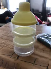 Dispensador portátil de leche en polvo para niños pequeños, contenedor de almacenamiento de alimentos, caja de alimentación, tres rejillas