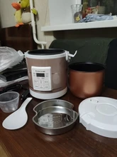 1.6L rice cooker used in car  and truck 12v to 24v enough for two to three persons
