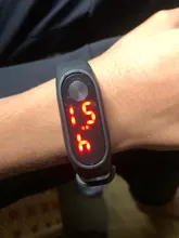 Reloj sencillo con anillo de mano para mujer, pulsera electrónica de moda deportiva Led, Reloj deportivo para hombre, envío directo, 2019