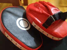 Muay Thai-Muay Thai de boxeo curvo, deflector curvo resistente a los golpes, entrenamiento Sanda, de cuero PU, objetivo de mano de 5 dedos