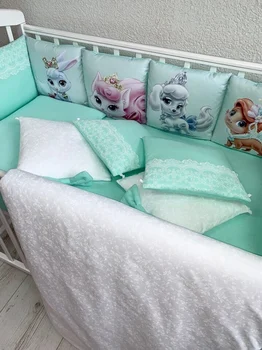 

Комплект в кроватку "Мультяшки" Комплекты в кроватку