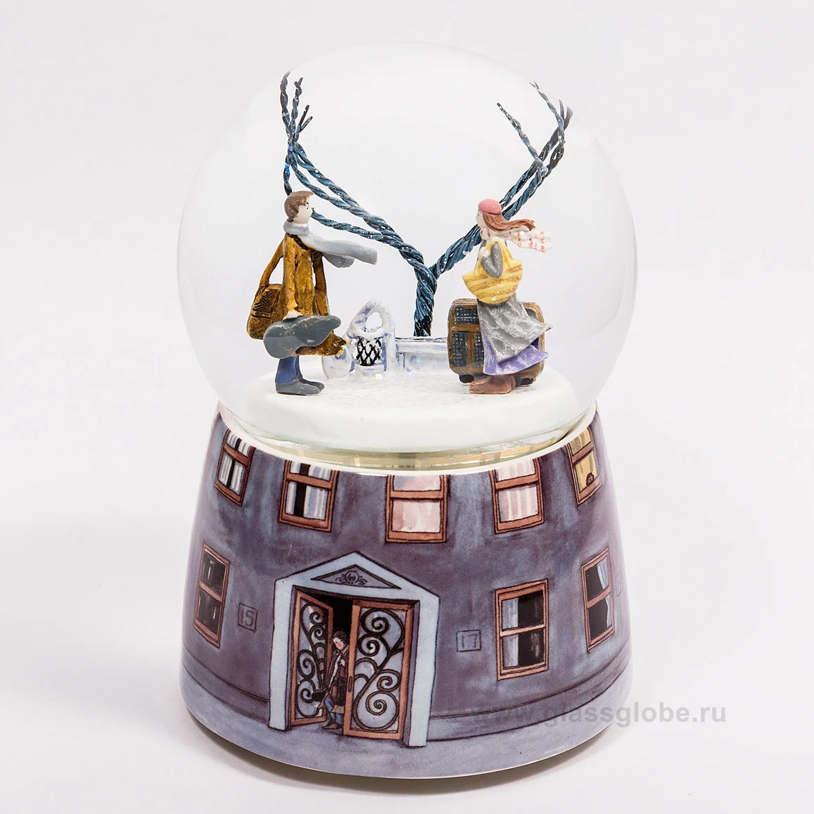  Стеклянный шар со снегом Двое музыкальный снежный snow globe  | Дом и сад