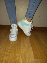 2021 blanco nuevo zapatillas de deporte de moda de las mujeres plataforma cómoda vulcanizar zapatos de encaje zapatos casuales calzado cesta para verano zapatillas mujer zapatos mujer