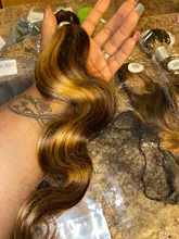 Uwigs suelto ola peluca cabello Natural marrón medio, 4x4, cierre de encaje pelucas de cabello humano Pre arrancó Remy brasileño pelucas para mujeres