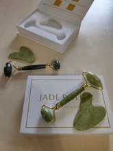Gua Sha-Rodillo de Jade Natural, masajeador de cara delgada, herramientas de elevación, piedra verde, antiedad, arrugas, belleza de la piel, conjunto de cuidado