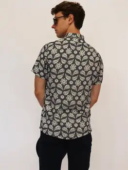 

Navy blue Male Pattern Short Sleeve Shirt (DARK BLUE)