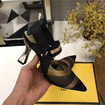 

2020 High Quality Nude Runway Shoes Women Summer Brand Design Mesh Sandals Woman Lady Pointed Toe Slingbacks Heels Dress Pumps