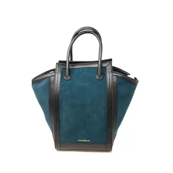 

Madelaine Suede Dodger Blue