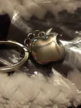 Nueva llegada de Metal llavero de manzana regalos creativos llavero con forma de manzana anillo coche llave anillo