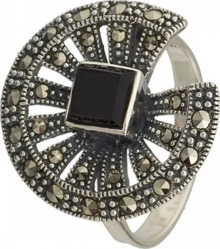 

Yuk marcasite ring with chrysoprases and marcasites of silver