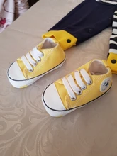 Zapatos sólidos con estrella para bebés, zapatilla de algodón suave antideslizante, suela para recién nacido, primeros pasos, de lona, informales