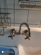 Accoona-grifo de cocina que se monta en la pared, mezcladores de cocina, grifo para fregadero de cocina, manguera Flexible giratoria de 360 grados, agujeros individuales, A5941