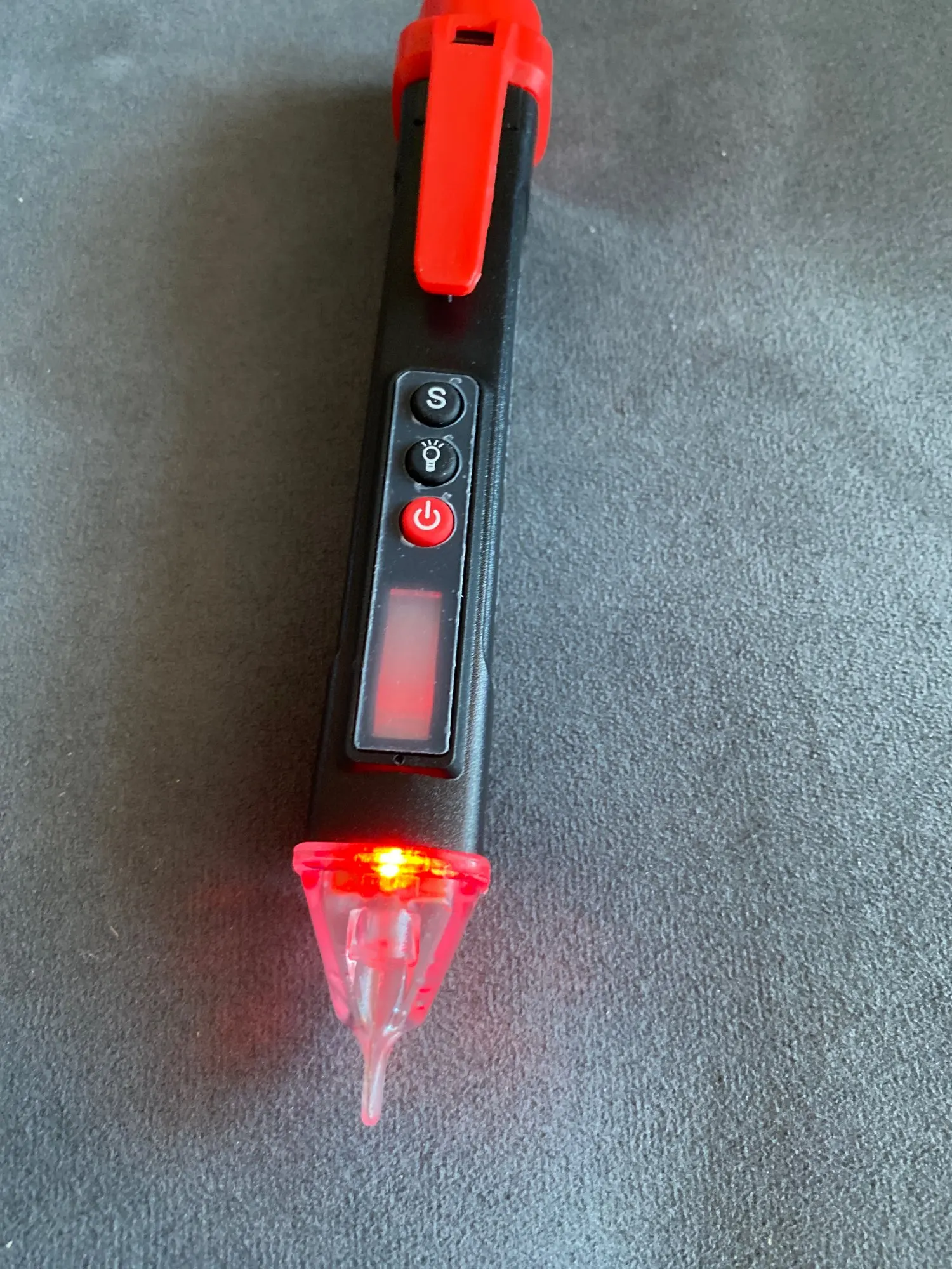 Отзыв о товаре ANENG VC1010 вольтметр цифровой тестер индикатор напряжения тестер напряжения Цифровые датчики напряжения переменногопостоянного тока умная бесконтактная ручка измерительный прибор индикаторная отвёртка вольтметры от пользователя G***.