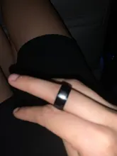 Anillo de acero inoxidable con diseño de alas de la libertad para hombre y mujer, sortija de 8mm, color negro, plateado, para Fans de Anime