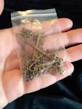 13 Uds Vintage encantos mixto colgante de llaves bronce antiguos encantos clave collar pulseras DIY joyería de Metal al por mayor