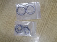 Llaveros de aleación de titanio para hombre, llaveros de anillos pendiente hebilla superligero para coche, regalo creativo masculino, venta al por mayor