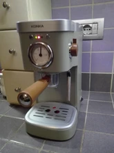 Coffee-Machine Retro Semi-Automatic KONKA Capsule Mini Household Italian Milk-Bubble